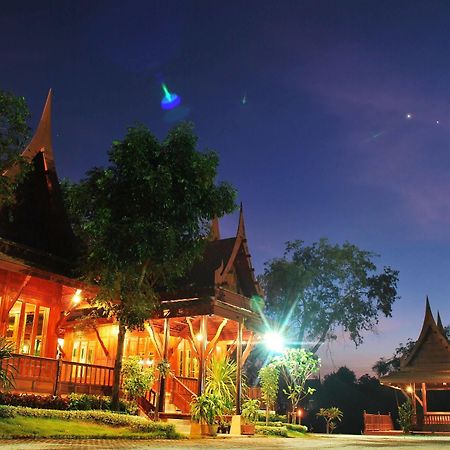 Ayodhara Village Ayutthaya Extérieur photo